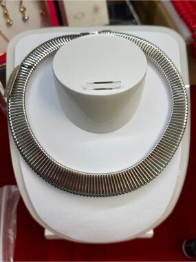 Chico's Silver Ribbed Collar Necklace